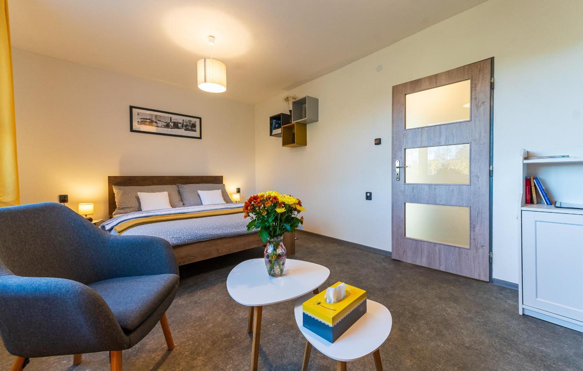 Ubytovani Na Samote - Apartman U Tesaru Komarice Luaran gambar